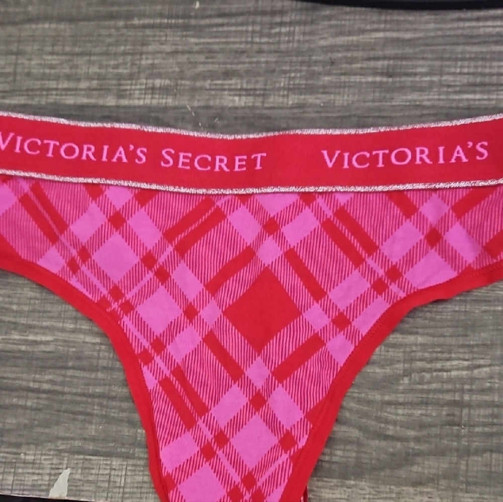 Victoria's Secret Thong/String Plaid Underwear in Red and Pink - Picture 5 of 5
